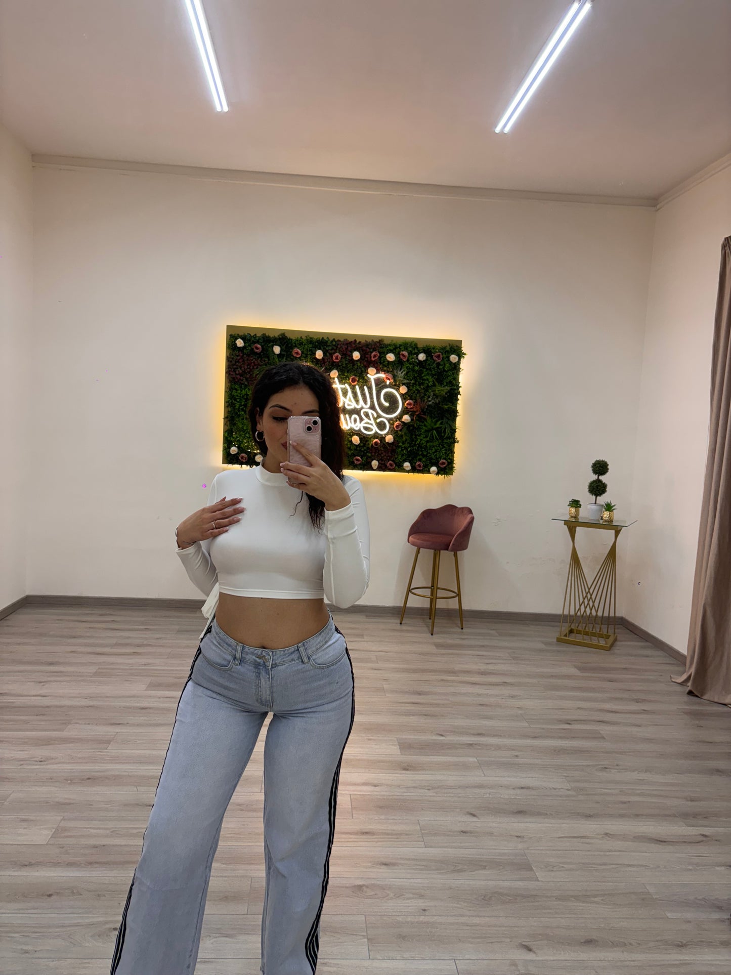 Jeans con righe laterali