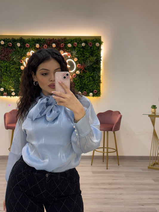 Camicia con fiocco